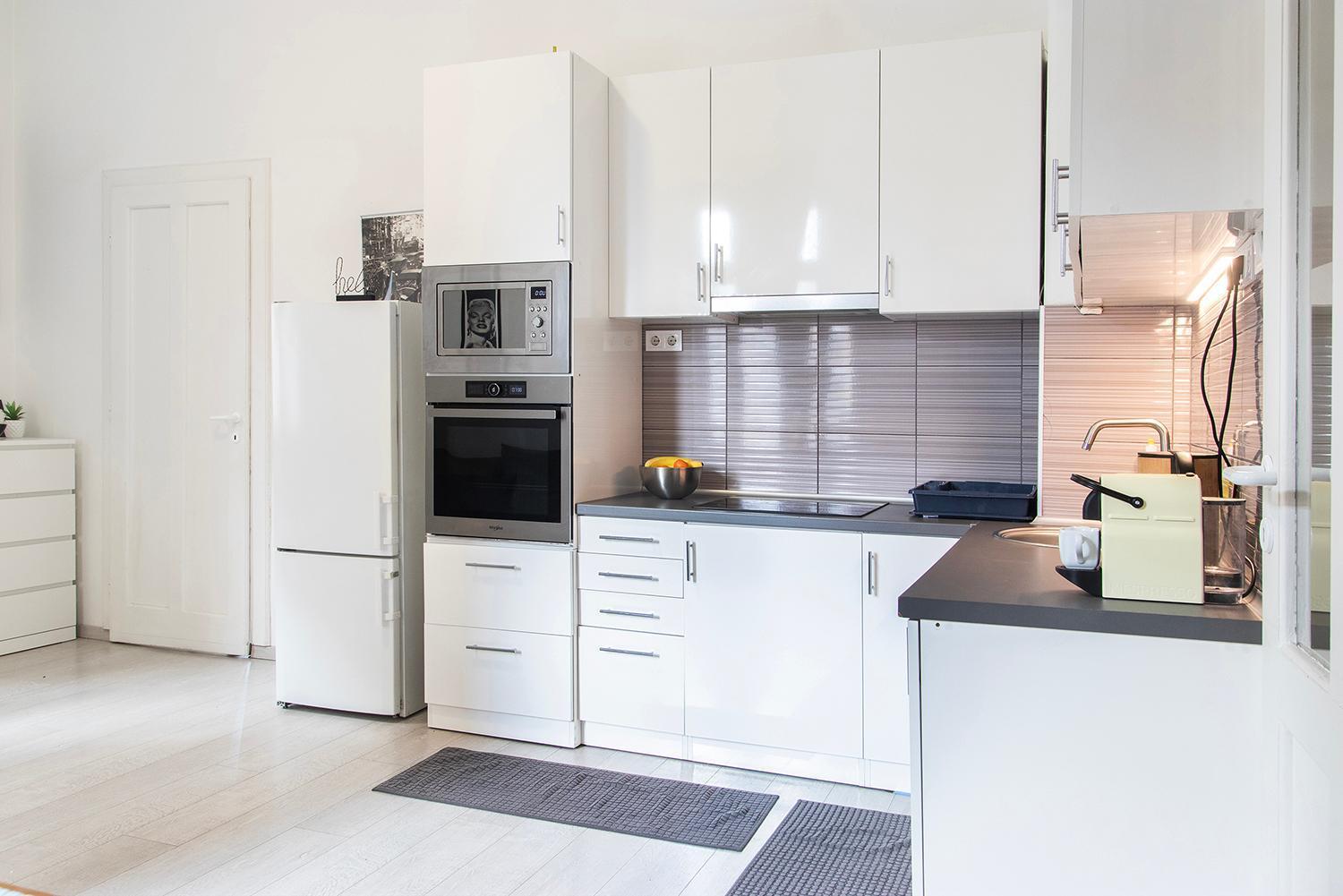 Dora Apartment Near Buda Castle With Parking! Budapest Exteriör bild